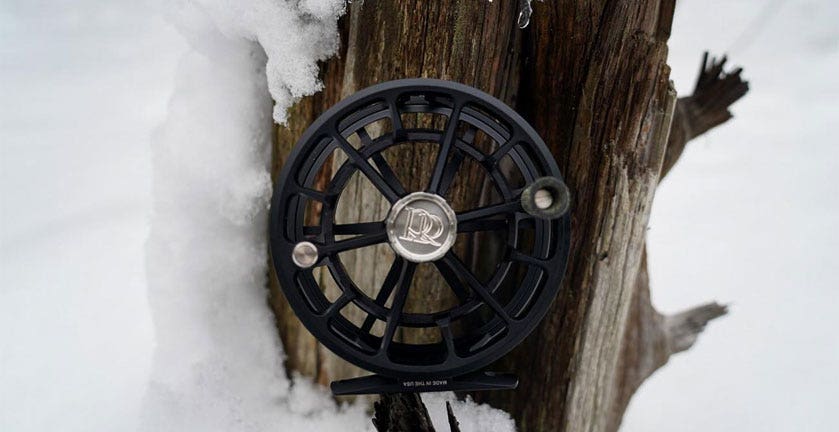 SIMMS FLYWEIGHT STOCKINGFOOT WADERS - IN ACTION