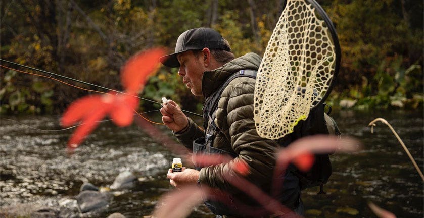 LOON FLY DIP LIQUID FLY FLOATANT IN USE